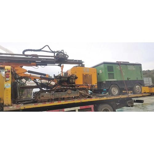 租賃開山潛孔鉆車一體履帶式露天鉆機kt7c大型工程礦用鉆鑿設備
